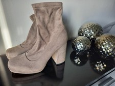 RIVER ISLAND Ankle Boots