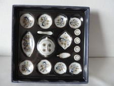 17 Piece Ceramic Blue & White Dinner Service Tumdee 1:12 Scale Dolls House