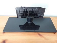 SAMSUNG  UE5500-40 TV Stand with screws 37-40 ES5500