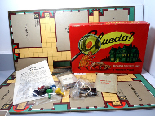 Vintage 1950s cluedo board - cluedo,