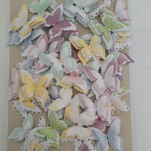 Die cut pastel butterflies - 30,