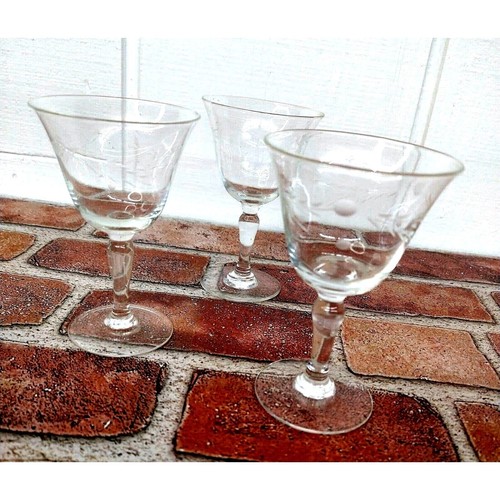 Set etched cordial - of,