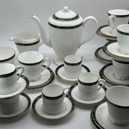 Royal worcester fine bone - worcester,