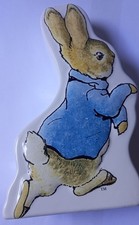 PETER RABBIT RUNNING CERAMIC