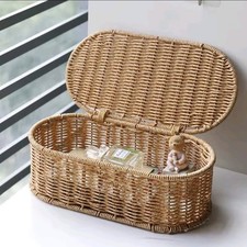Ratan storage basket With lid