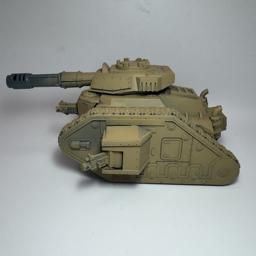 Astra militarum lemun russ - astra,