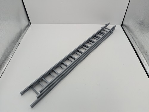 Scale realistic 3 - -,