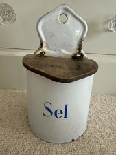 Vintage White & Blue French