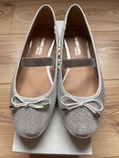 New - Head Over Heels By Dune