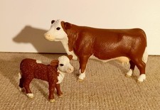 Schleich Hereford Cow and Calf - Retired