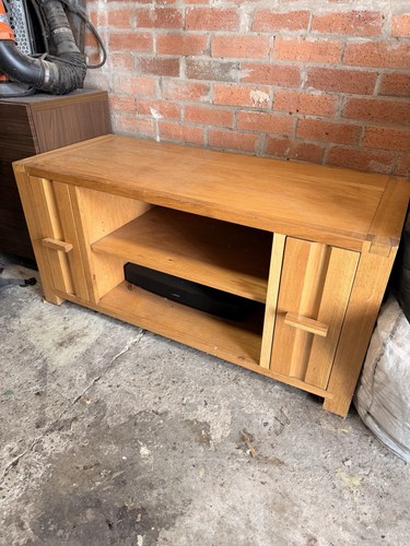 Solid oak stand - solid, tv