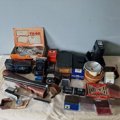 Lot vintage camera accessories - vintage,