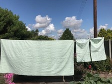 VINTAGE GREEN & WHITE FLORAL BRUSHED COTTON FLAT SHEET & 2 PILLOWCASES PORTUGAL