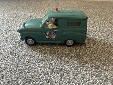Wallace & Gromit Talking Radio Alarm Clock Van Aardman 2005 Read Description.
