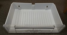 Hotpoint FFU3 Fridge Drawer
