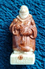 Wade Father Abbot KP Crisps 1983 Immaculate Condition 