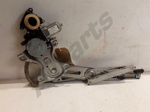 Toyota yaris 2009 - toyota, right