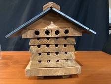 GARDMAN BEE HIVE Approx Size 18cm x 19.5cm x 20.5cm