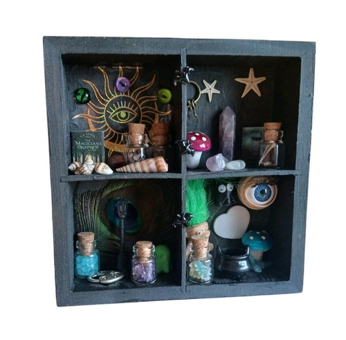 Miniature curiosity oddity - miniature,