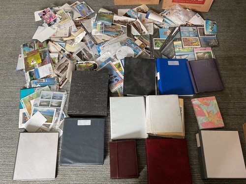 World postcards massive lot - postcards,,