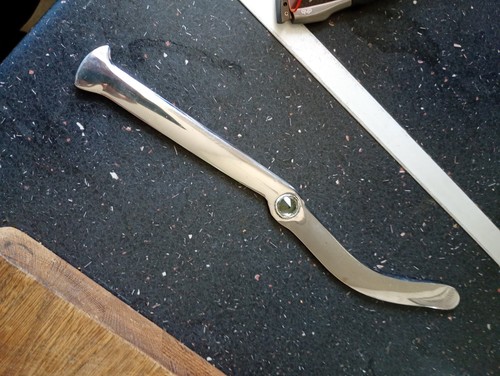 Propeller letter opener