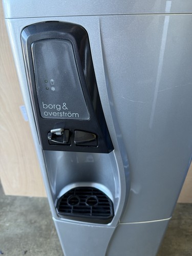 Borg overstrom bottle fed - &,