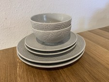 Habitat Winter Garden Embossed