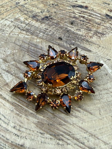 Vintage sparkly brown glass - sparkly,