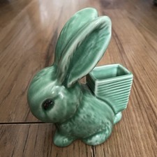 SYLVAC 1064 RABBIT MATCH POT