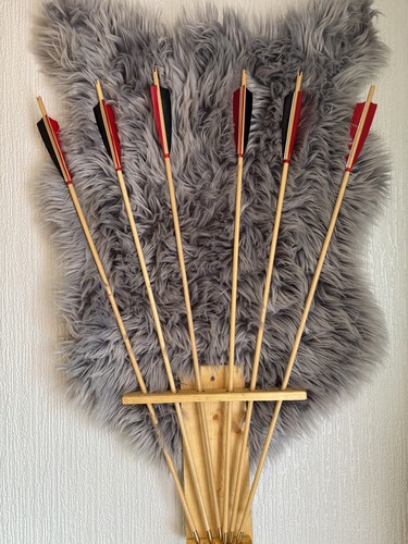 Wooden arrows red - wooden,