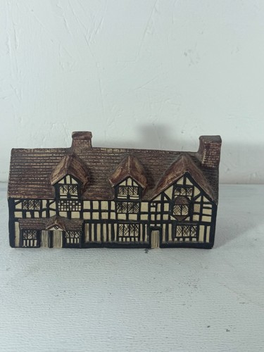 Vintage miniature ceramic - miniature,