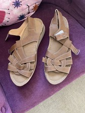 Brand New Lightweight plastic tan sandals - size 8 / 42 - never worn
