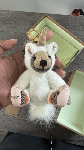 Burberry bear key - burberry,