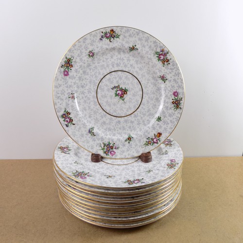 Antique royal doulton - 12,