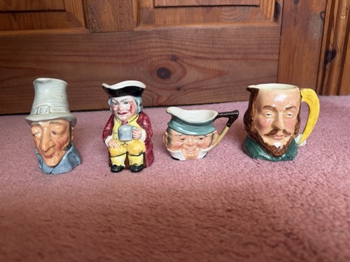 Lot vintage toby jug - vintage,