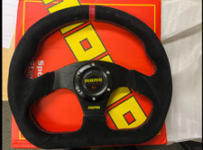 momo flat bottom steering