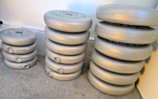 York grey plastic weights/6x10lbs/4.5kg-6x5lb/2.3kg-4x2lb/1.1kg+2dumbells+1 barb