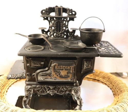 Vintage example cast - example, iron