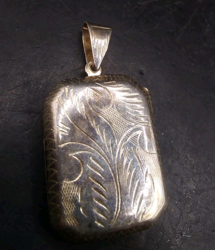 Vintage 925 silver locket - vintage,