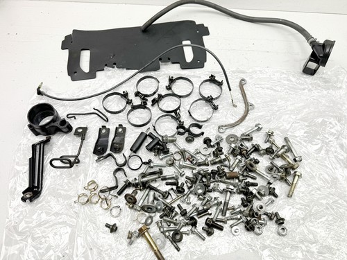 Honda cbr 600 - 600, screws