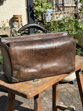 Vintage Leather Gladstone Bag