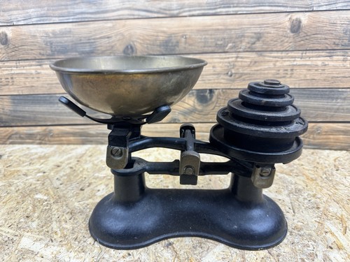 Vintage kitchen balance scales - kitchen,