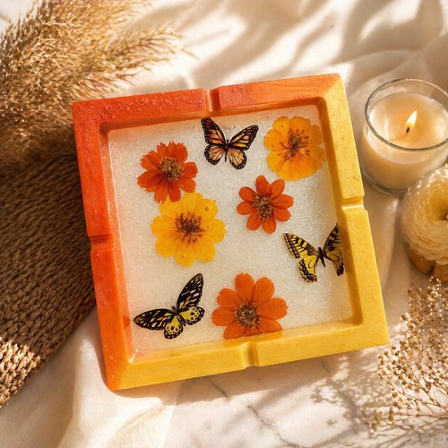 Handmade resin tray - , pressed