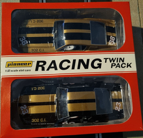 Pioneer mustang fastback g - mustang, b&g