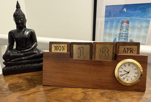 Vintage wooden perpetual - vintage, wood