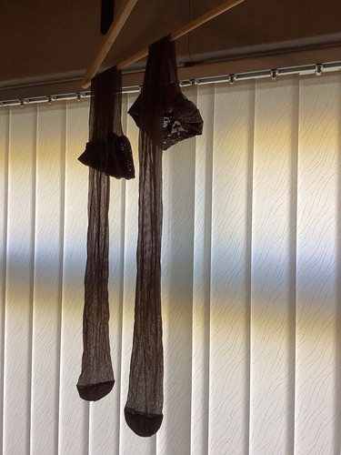 Worn hold stockings - hold, l