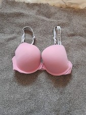 Victoria's Secret Push-up Bra UK 32D Underwired Soft padded *