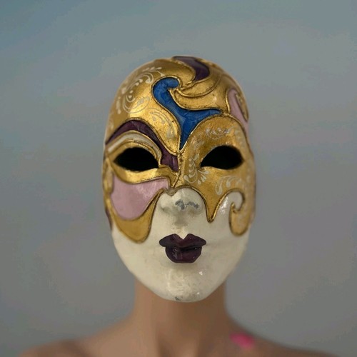 Eyes wide shut - eyes,