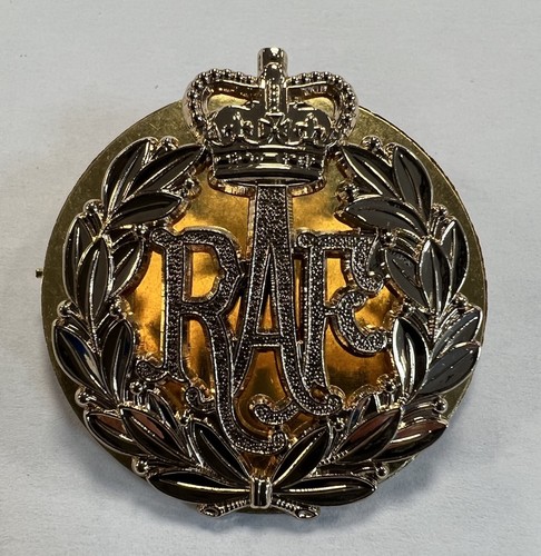 Raf beret badge queens - raf,