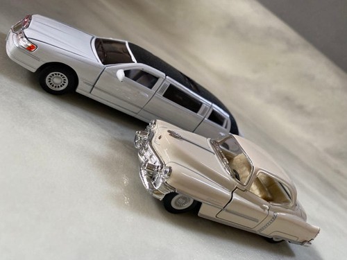 New minicar lincoln town - minicar,